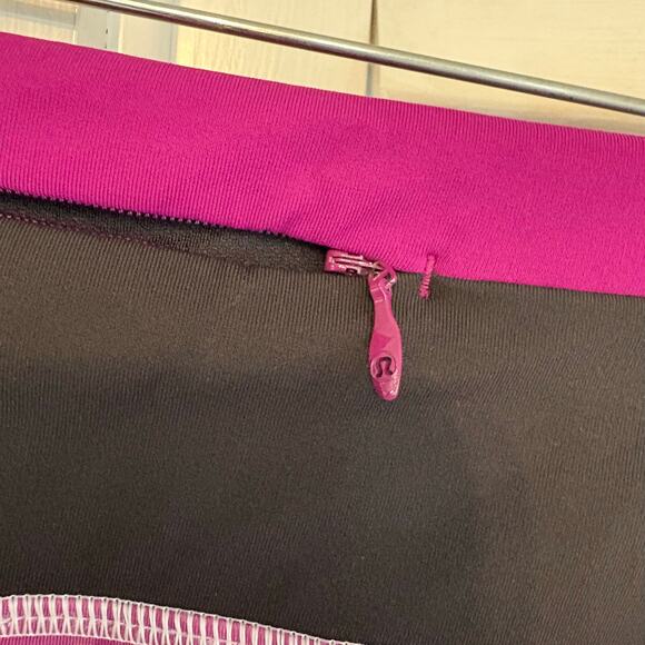 Lululemon Pigment Wave Speed Tight III Leggings Size 4‎ - Picture 7 of 8